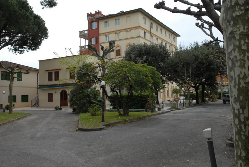 Re Versiliana Hotel Marina di Pietrasanta Exterior foto